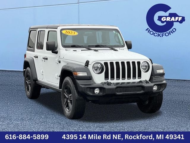 2023 Jeep Wrangler Altitude's photo