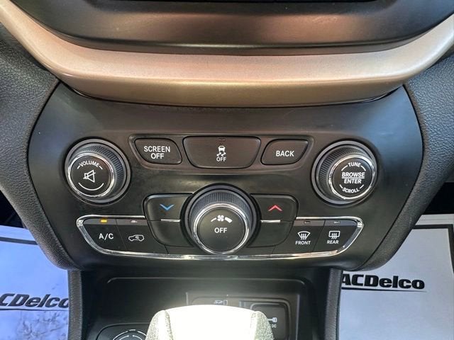 2016 Jeep Cherokee Latitude