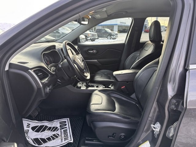 2021 Jeep Cherokee Latitude Lux 4X4