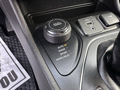 2021 Jeep Cherokee Latitude Lux 4X4