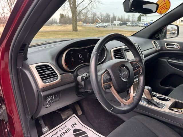 2017 Jeep Grand Cherokee Laredo 4x4