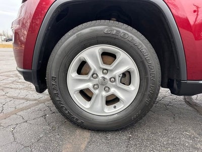 2017 Jeep Grand Cherokee Laredo 4x4