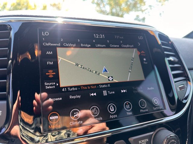 2021 Jeep Grand Cherokee Laredo X 4x4