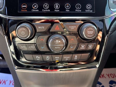2021 Jeep Grand Cherokee Laredo X 4x4