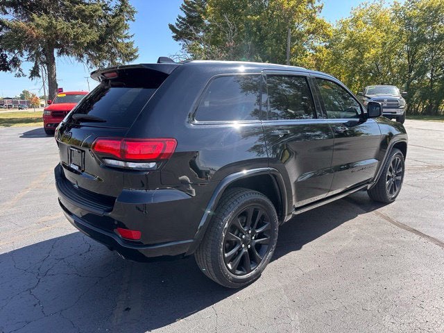 2021 Jeep Grand Cherokee Laredo X 4x4