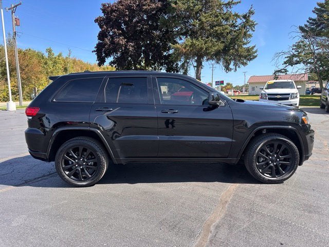 2021 Jeep Grand Cherokee Laredo X 4x4