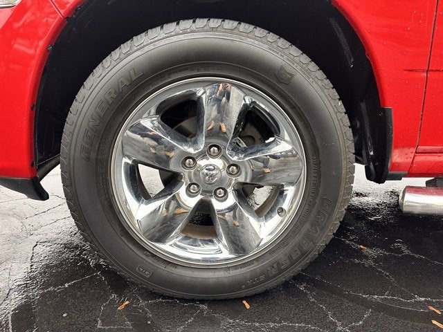 2019 RAM 1500 Classic Express Quad Cab 4x4 6'4" Box