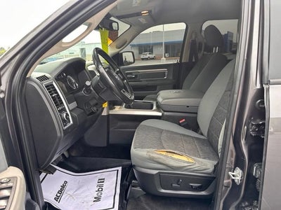 2017 RAM 1500 Big Horn Crew Cab 4x4 5'7" Box