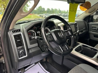 2017 RAM 1500 Big Horn Crew Cab 4x4 5'7" Box