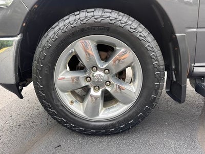 2017 RAM 1500 Big Horn Crew Cab 4x4 5'7" Box
