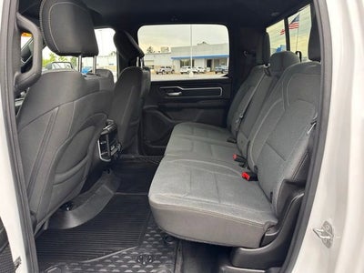 2022 RAM 1500 Big Horn Crew Cab 4x4 5'7" Box