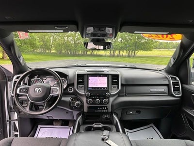 2022 RAM 1500 Big Horn Crew Cab 4x4 5'7" Box