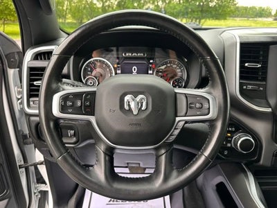 2022 RAM 1500 Big Horn Crew Cab 4x4 5'7" Box