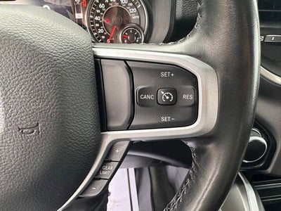 2022 RAM 1500 Big Horn Crew Cab 4x4 5'7" Box