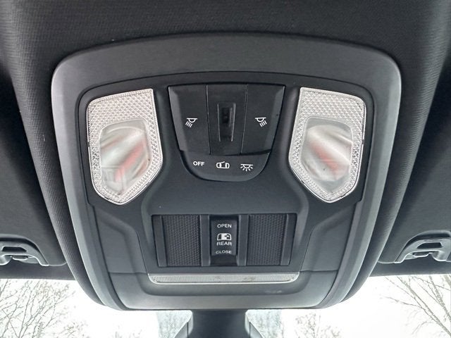 2019 RAM 1500 Big Horn/Lone Star Crew Cab 4x4 5'7" Box