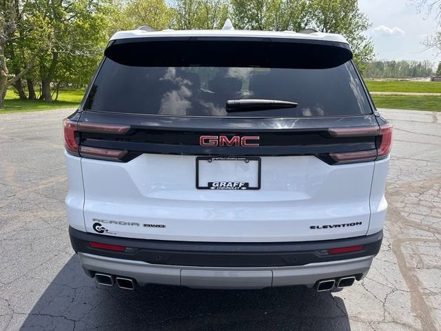 2025 GMC Acadia Elevation