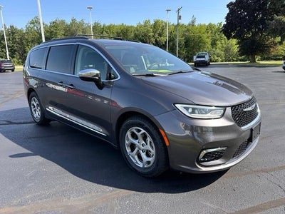 2023 Chrysler Pacifica Limited