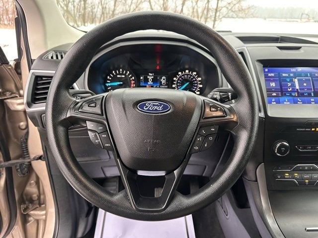 2020 Ford Edge SE