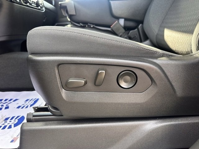 2022 Chevrolet Silverado 1500 LT (2FL)