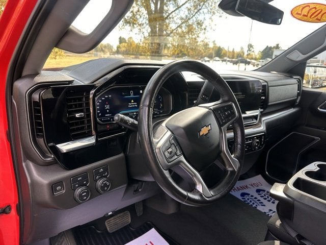 2022 Chevrolet Silverado 1500 LT (2FL)