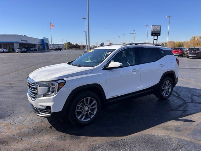 2023 GMC Terrain SLT