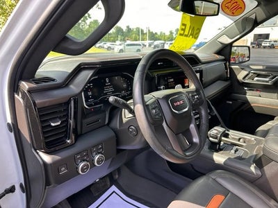 2023 GMC Sierra 1500 AT4