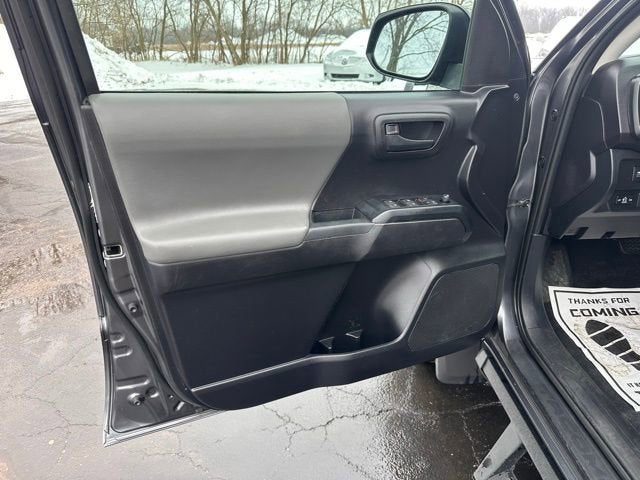 2021 Toyota Tacoma SR V6