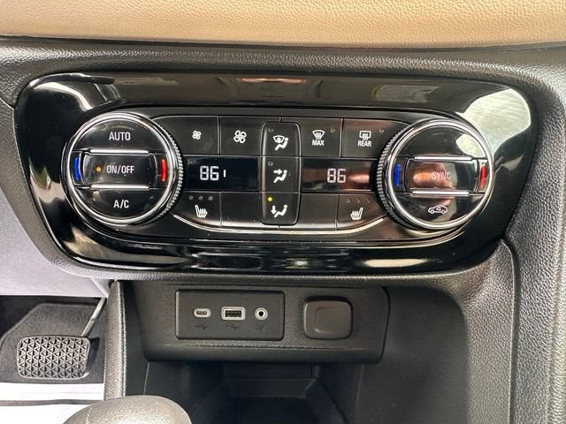 2022 Buick Encore GX Essence